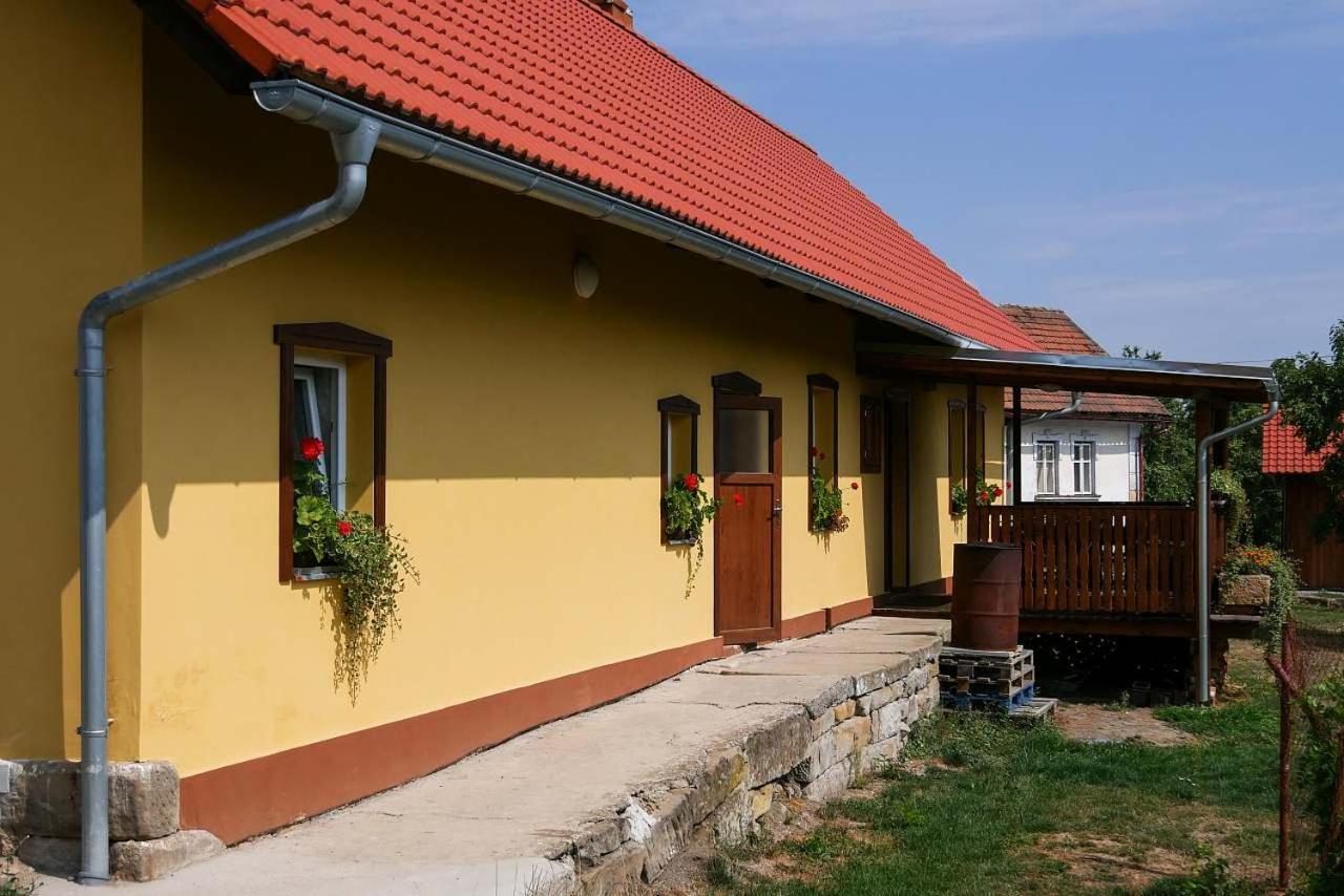 Libuň Chalupy Brezka מראה חיצוני תמונה